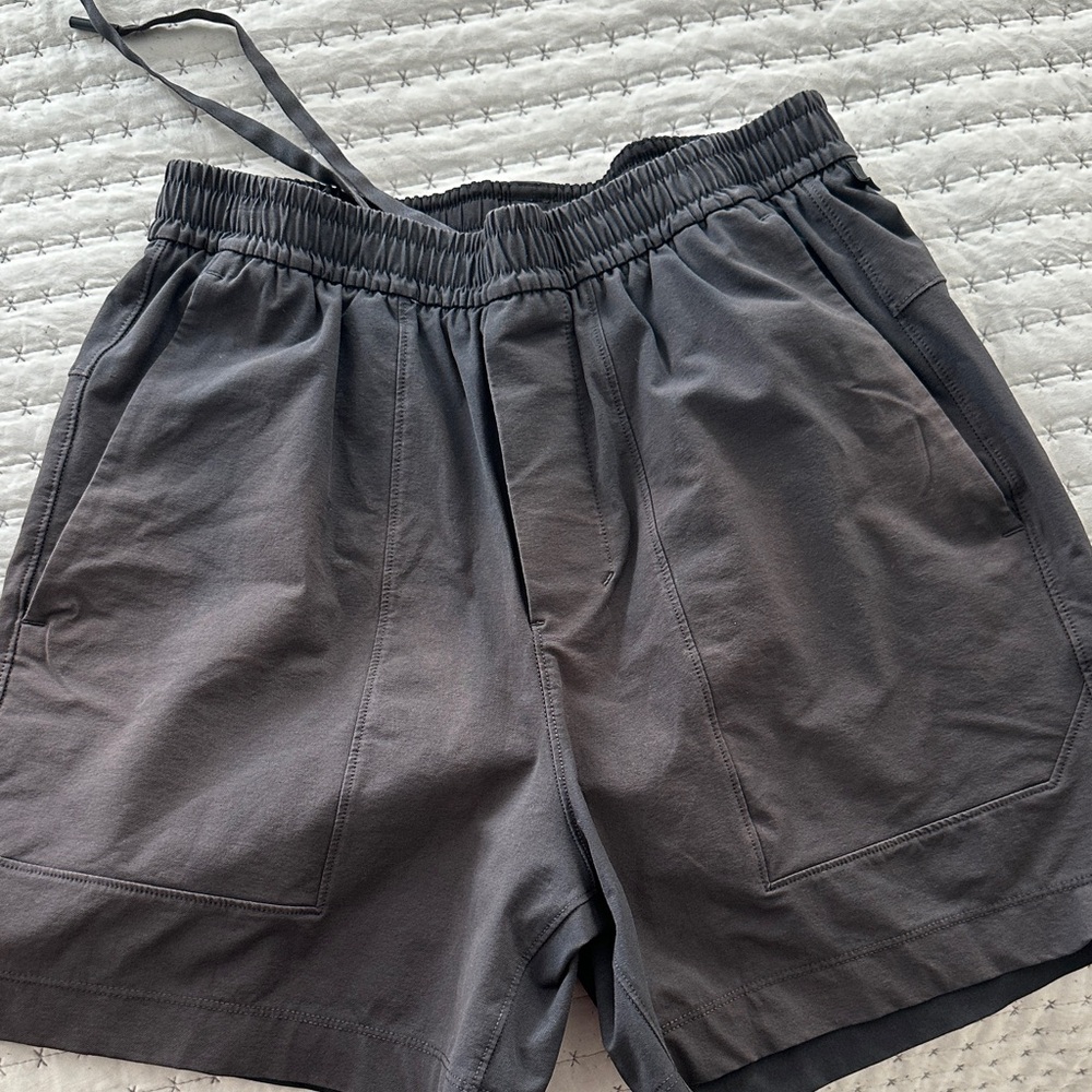 lululemon athletica Men's Dark Gray Athletic Shorts